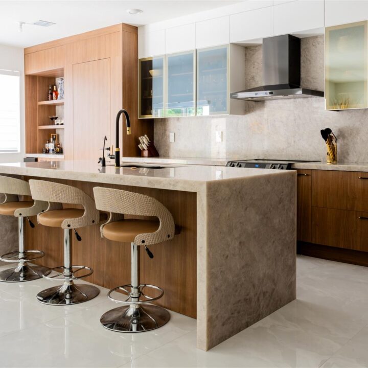 Modern custom kitchen - Onyx kitchen design